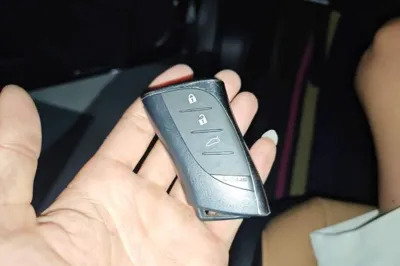 Lexus ES 2025, 53800 км, за 33913 USD - фото 20