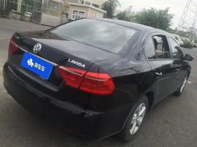 Volkswagen Lavida 2013, 58099 км, за 2934.53 USD
