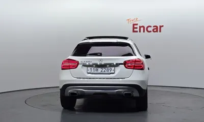 Mercedes-Benz GLA-Class 2017, 115603 км, за 8861.76 USD