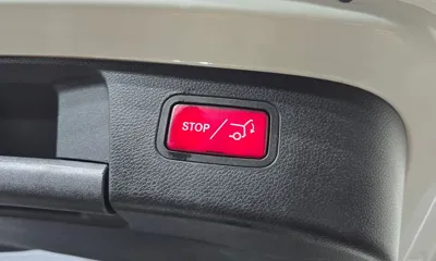 Mercedes-Benz GLA-Class 2017, 115603 км, за 8861.76 USD - фото 16