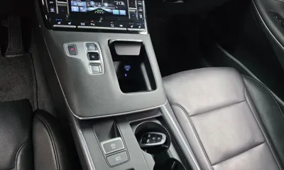 Hyundai Grandeur 2023, 98818 км, за 14310.1 USD - фото 9