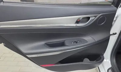 Hyundai Grandeur 2023, 98818 км, за 14310.1 USD - фото 25