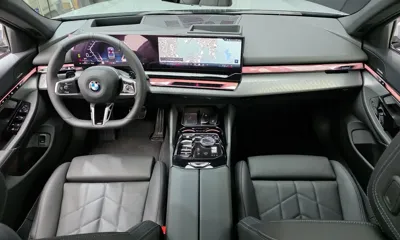 BMW 5-Series 2025, 3745 км, за 47879.3 USD - фото 7