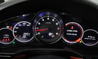 Porsche Cayenne 2023, 90963 км, за 54773.7 USD - фото 8