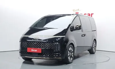 Hyundai Staria · 2022 год