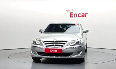Hyundai Genesis 2013, 160108 км, за 3190.73 USD