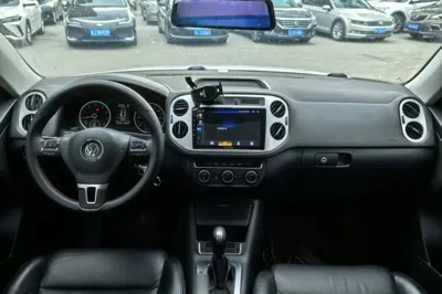 Volkswagen Tiguan 2015, 116400 км, за 9130 USD - фото 8