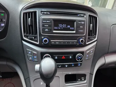 Hyundai Starex 2020, 77933 км, за 13023.37 USD - фото 9