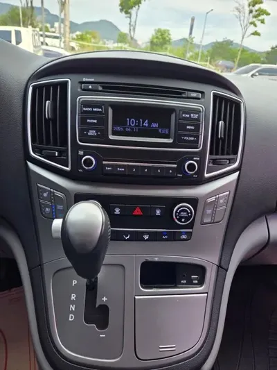 Hyundai Starex 2020, 77933 км, за 13023.37 USD - фото 10