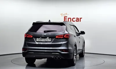 Hyundai Santafe 2016, 77642 км, за 9051.24 USD