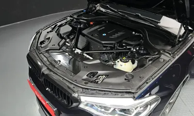 BMW 5-Series 2018, 88811 км, за 15394.78 USD - фото 6