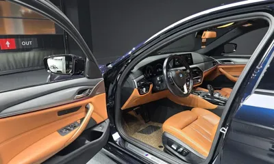 BMW 5-Series 2018, 88811 км, за 15394.78 USD - фото 10