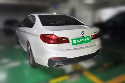 BMW 5 Series 2018, 164000 км, за 20828 USD