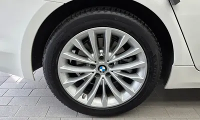 BMW 5-Series 2020, 99936 км, за 18314.3 USD