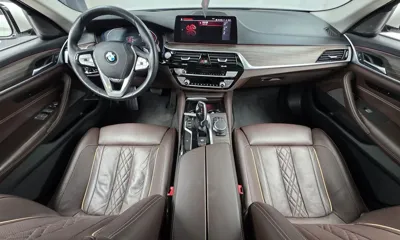 BMW 5-Series 2020, 99936 км, за 18314.3 USD - фото 7