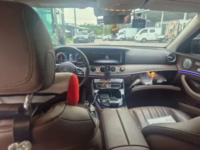 Mercedes-Benz E-Class 2020, 55674 км, за 18851.97 USD - фото 8