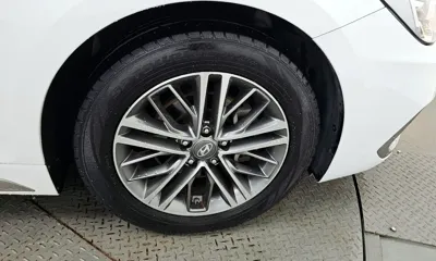 Hyundai Grandeur 2018, 105631 км, за 8473.46 USD
