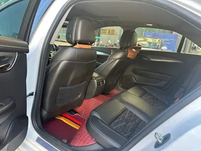 Cadillac ATS-L 2019, 107000 км, за 11775.22 USD