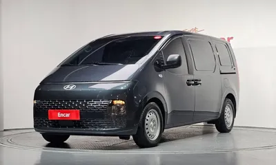 Hyundai Staria · 2025 год