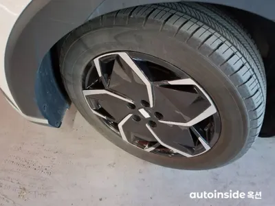 Hyundai Ioniq5 2024, 41332 км, за 24447.07 USD - фото 15