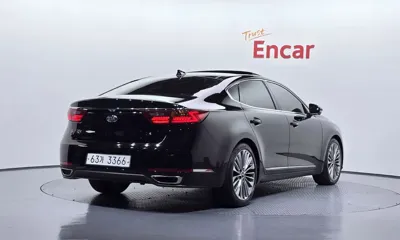 Kia K7 2017, 78758 км, за 10496.26 USD