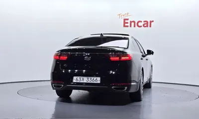 Kia K7 2017, 78758 км, за 10496.26 USD