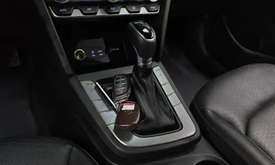 Hyundai Avante 2019, 63528 км, за 7947.89 USD - фото 9