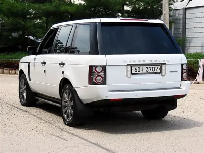 Land Rover Range Rover 2011, 195899 км, за 7806.41 USD