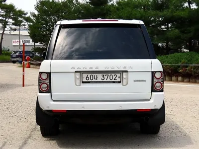 Land Rover Range Rover 2011, 195899 км, за 7806.41 USD