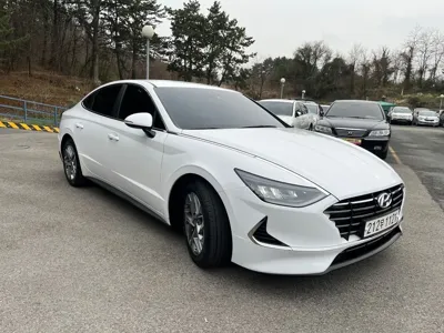 Hyundai Sonata 2020, 118086 км, за 7894.91 USD