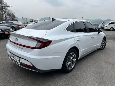 Hyundai Sonata 2020, 118086 км, за 7894.91 USD