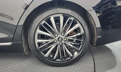 Hyundai Grandeur 2018, 33470 км, за 10496.26 USD - фото 21