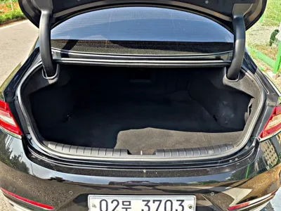 Hyundai Grandeur 2018, 51644 км, за 9518.18 USD - фото 6