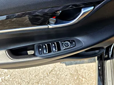 Hyundai Grandeur 2018, 51644 км, за 9518.18 USD - фото 10