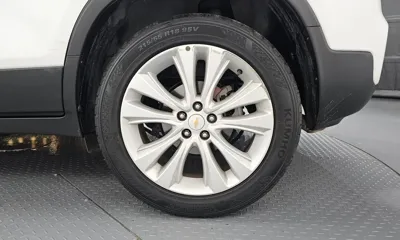 ChevroletGMDaewoo Trax 2019, 115207 км, за 4104.24 USD - фото 21