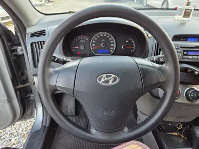 Hyundai Avante 2010, 146619 км, за 1641.07 USD - фото 12