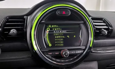 MINI Clubman 2018, 130499 км, за 6236.05 USD - фото 16