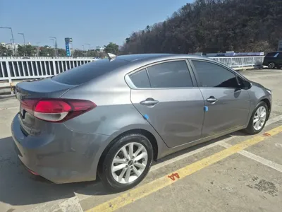 Kia K3 2016, 152546 км, за 3575.37 USD