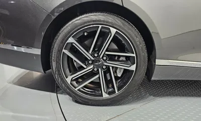 Genesis G80 2025, 29313 км, за 30228.03 USD