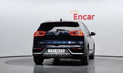 Kia Niro 2017, 107103 км, за 8861.76 USD