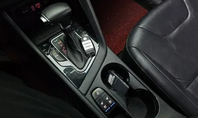 Kia Niro 2017, 107103 км, за 8861.76 USD - фото 9