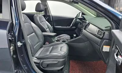 Kia Niro 2017, 107103 км, за 8861.76 USD - фото 10