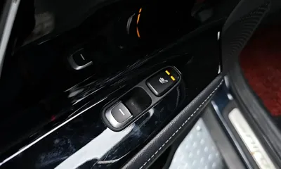Kia Niro 2017, 107103 км, за 8861.76 USD - фото 17