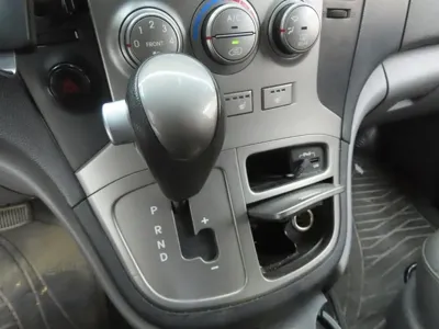 Hyundai Starex 2015, 250344 км, за 2145.22 USD - фото 12