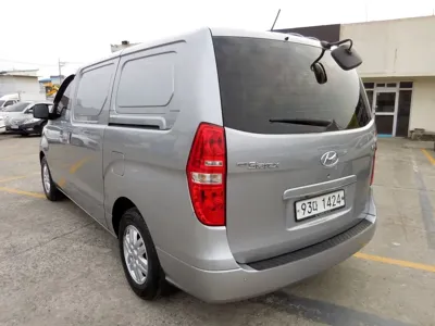 Hyundai Starex 2019, 135740 км, за 8905.93 USD