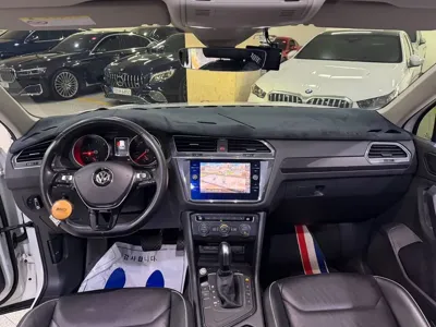 Volkswagen Tiguan 2020, 91509 км, за 14572.67 USD - фото 8