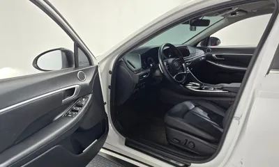 Hyundai Sonata 2021, 97281 км, за 11251.65 USD - фото 10