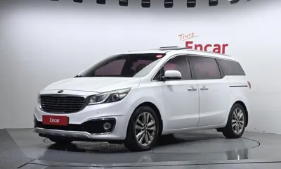 Kia Canival · 2015 год
