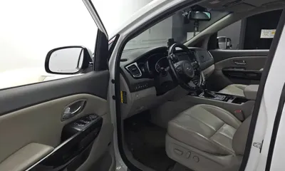 Kia Canival 2015, 227673 км, за 4957.7 USD - фото 10