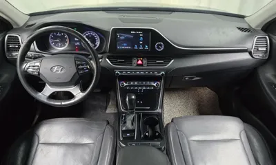 Hyundai Grandeur 2018, 252171 км, за 5724.7 USD - фото 7